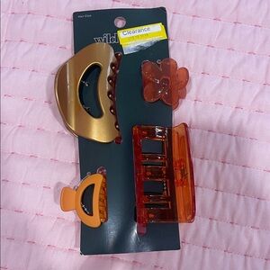 Wild Fable Gold and Orange Hair Clips Set